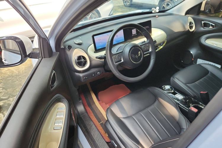 Used Wuling Bingo 2023 410 km Lingxi Deluxe Edition
