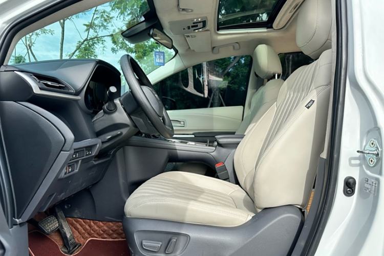 Used Toyota Sienna 2021 2.5L Hybrid Comfort Edition