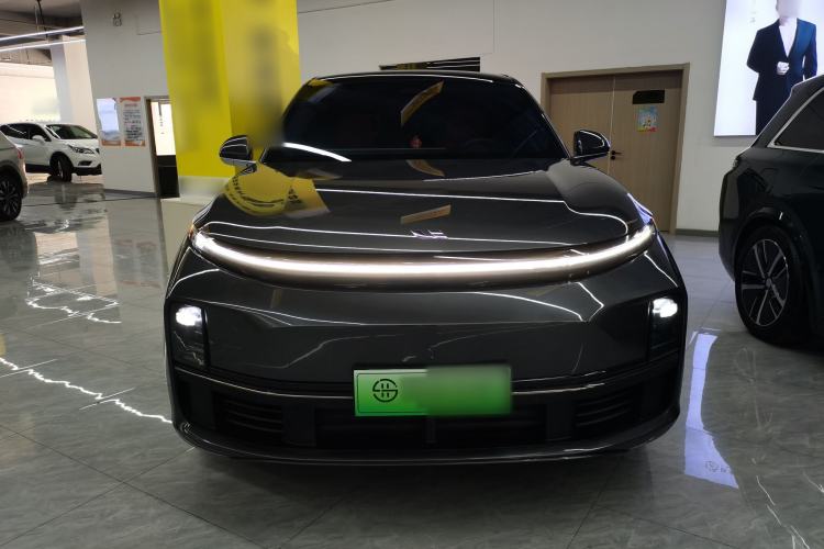 Used Li Auto L7 2023 Pro Model
