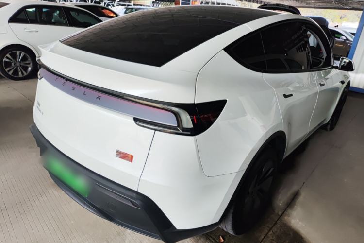 Used Tesla Model Y 2025 Rear-Wheel Drive First Edition
