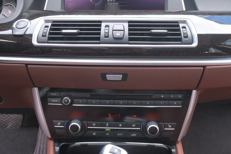 Used BMW 5 Series GT 2015 528i Leading Model