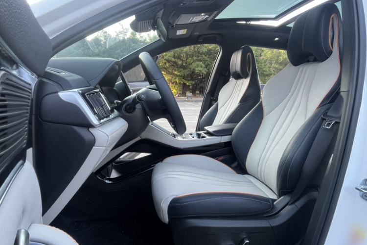 Used BYD Song PLUS New Energy 2023 Champion Edition DM-i 110KM Flagship PLUS
