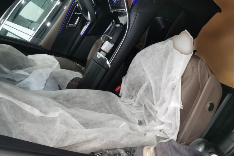 Used Mercedes-Benz EQE SUV 2024 500 4MATIC Pioneer Edition