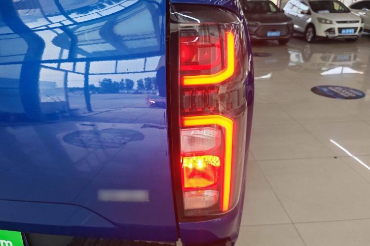 Used Great Wall Poer 2023 2.0T Commercial Version Automatic Diesel 4x4 Elite Long-Box GW4D20M