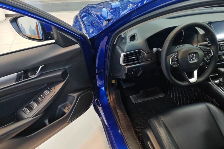 Used Honda Accord 2018 260TURBO Luxury Edition China V Emission Standard
