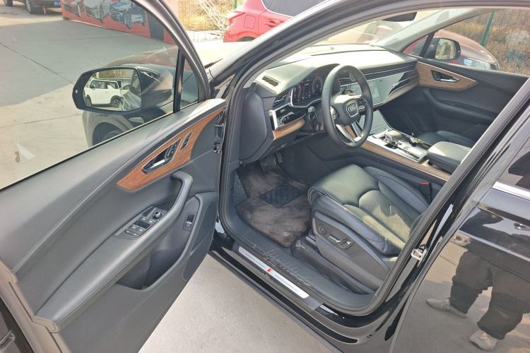 Used Audi Q7 2022 55 TFSI quattro S line Prestige Edition
