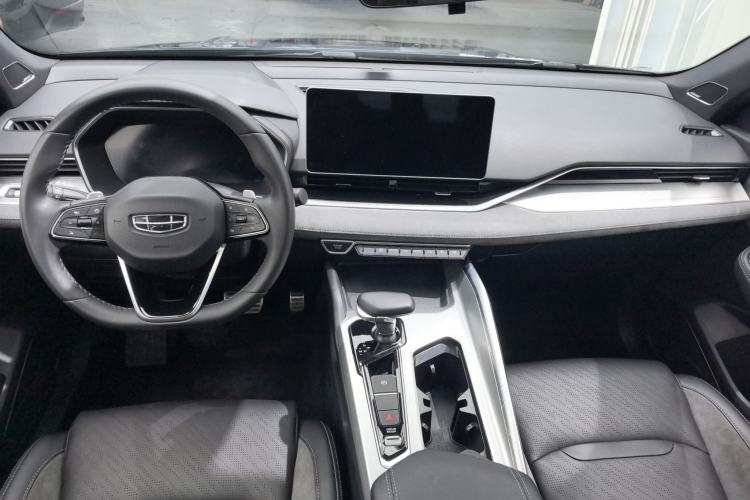 Used Geely Auto Preface 2023 2.0TD "Only This Verdant Green" Edition
