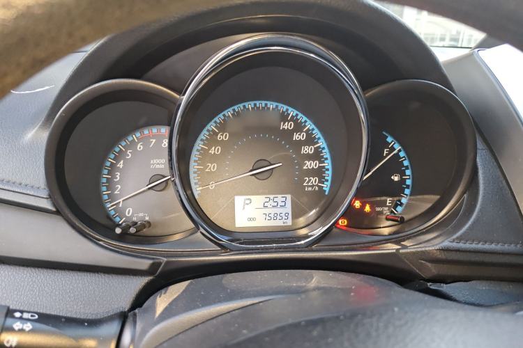 TDK.VehicleDetails.img