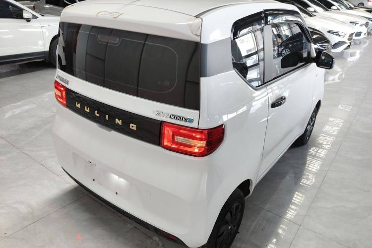 Used Wuling Hongguang MINIEV 2022 Easy Version Lithium Iron Phosphate

