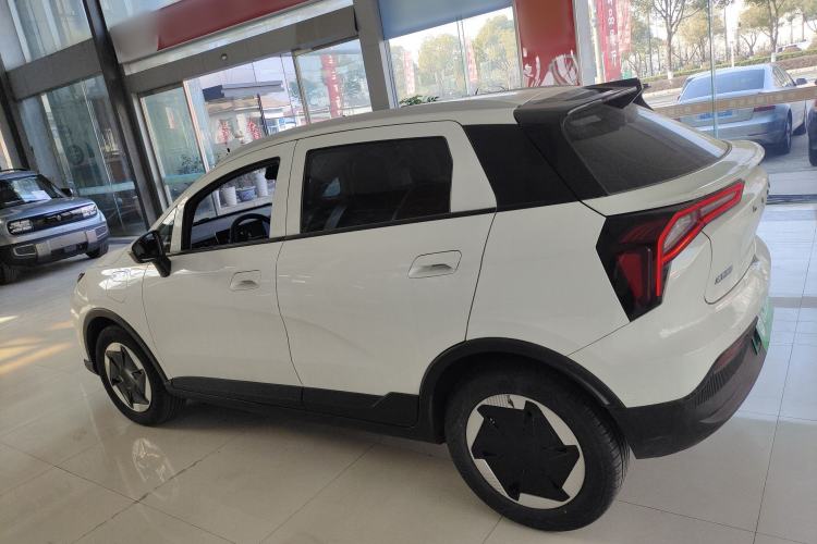 Used Geometry E Firefly 2024 301km Starlight
