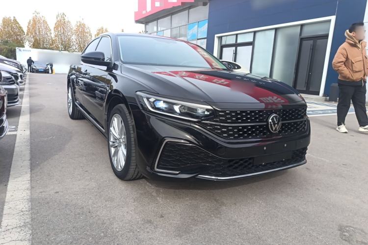 Used Volkswagen Passat 2023 Revised 330TSI Starry Elite Edition
