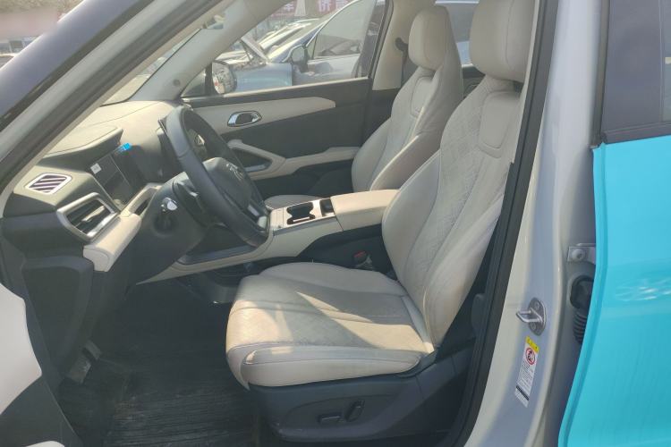 Used BYD Yuan UP 2025 Intelligent Driving Version 401 km Leading Edition