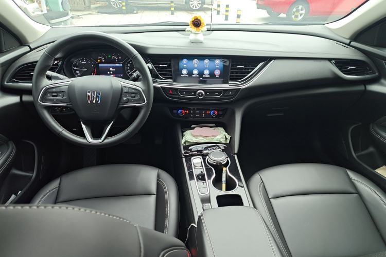 Used Buick Regal 2024 25T Deluxe Edition