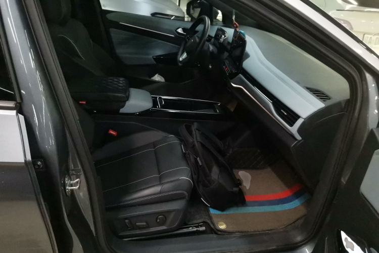 Used Volkswagen ID.4 X 2024 Pure & Smart Edition
