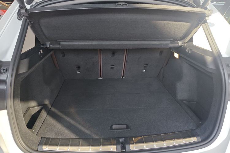 Used BMW X1 2022 sDrive25Li Leading Model
