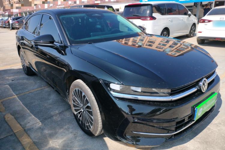 Used Volkswagen Magotan 2024 380TSI DSG Prestige Edition DaMai Package
