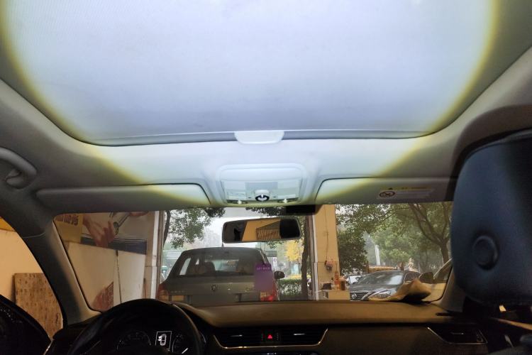 Used Skoda Octavia 2016 1.6L Automatic Smart Drive Edition
