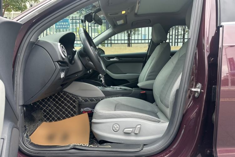 Used Audi A3 2019 Sportback 35 TFSI Fashion Edition China VI Emission Standard
