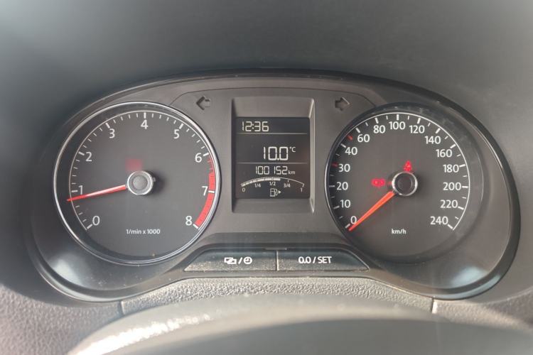 Used Volkswagen Polo 2014 1.4L Manual Fashion Edition
