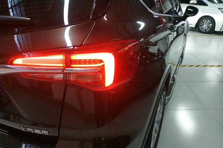 Used Buick Envision 2020 20T Two-Wheel Drive Elite Version
