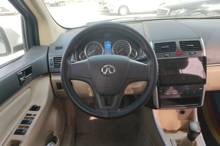 Used BAIC E Series 2012 Hatchback 1.3L Manual Liking Edition
