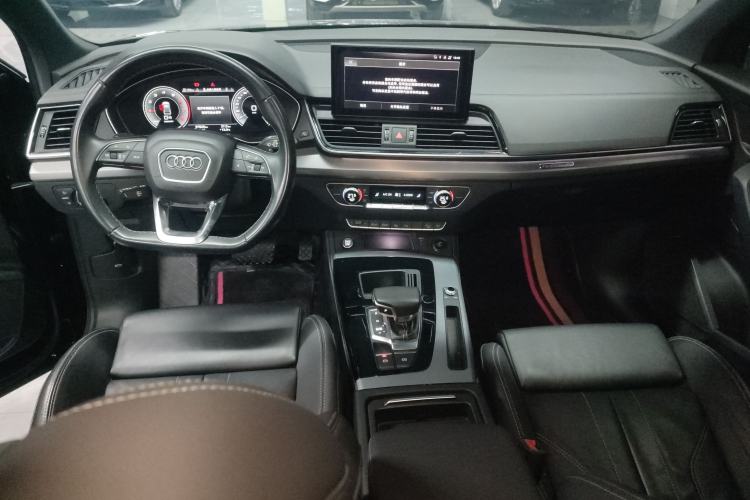 Used Audi Q5L Sportback 2022 40 TFSI Fashion Model
