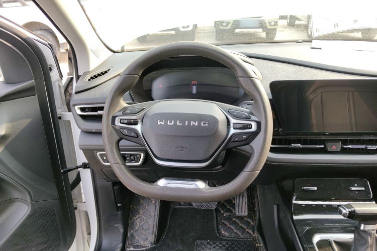 Used Wuling Victory 2020 1.5T CVT Luxury Model