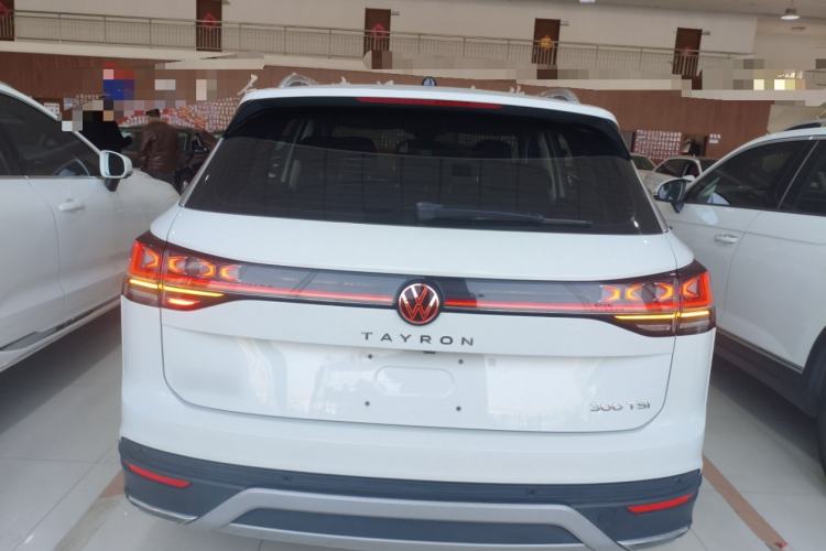 Used Volkswagen Tayron 2023 300TSI Two-Wheel-Drive Luxury Plus Advanced Edition
