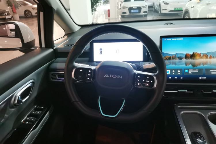 Used AION Y 2022 Plus 70 Smart Edition
