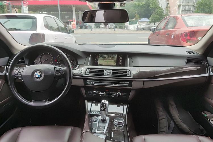 Used BMW 5 Series 2014 525Li Luxury Design Package
