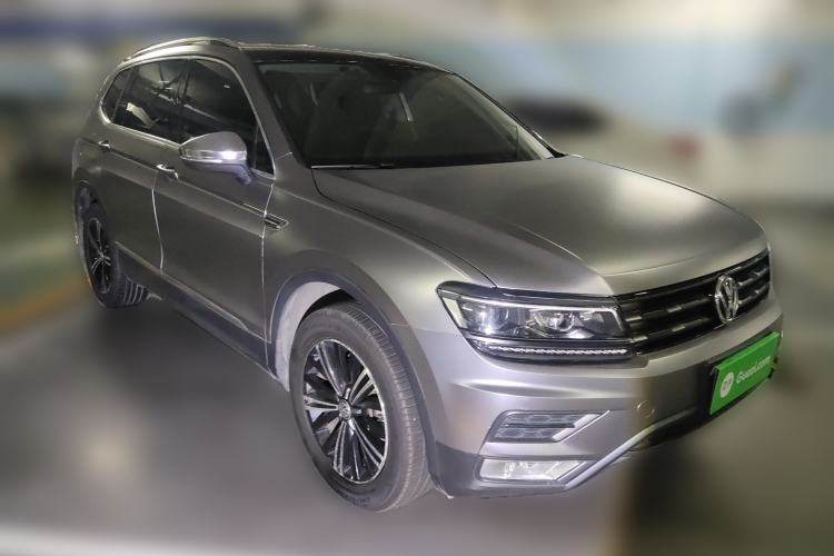 Used Volkswagen Tiguan L 2017 330TSI Automatic Two-Wheel Drive Flagship Edition
