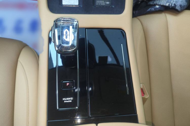 Used Hima AITO M7 2024 1.5T Rear-Drive Plus Version 5 Seats
