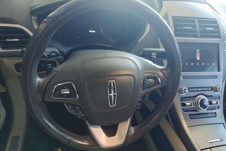 Used Lincoln MKZ 2019 2.0T Luxury Edition China VI
