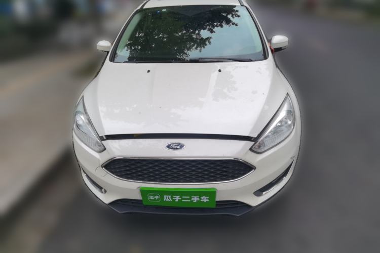 Used Ford Focus 2015 Hatchback EcoBoost 125 Automatic Supreme Style Edition
