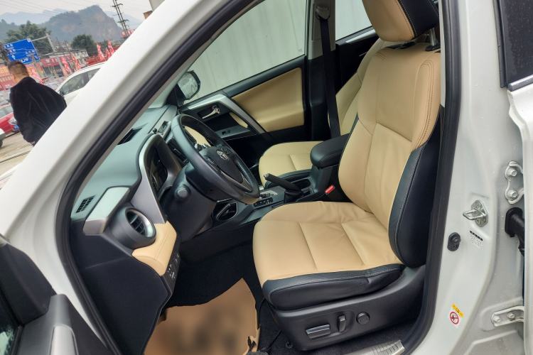 Used Toyota RAV4 2016 2.0L CVT Two-Wheel Drive Smart Edition China V Standard