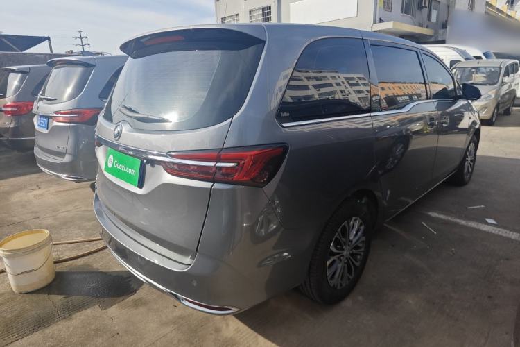 Used Buick GL8 2022 Land Cruiser Executive Class 652T Comfort Model
