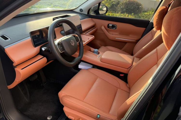 Used Leapmotor C16 2024 Range-Extended 200 Luxury Edition
