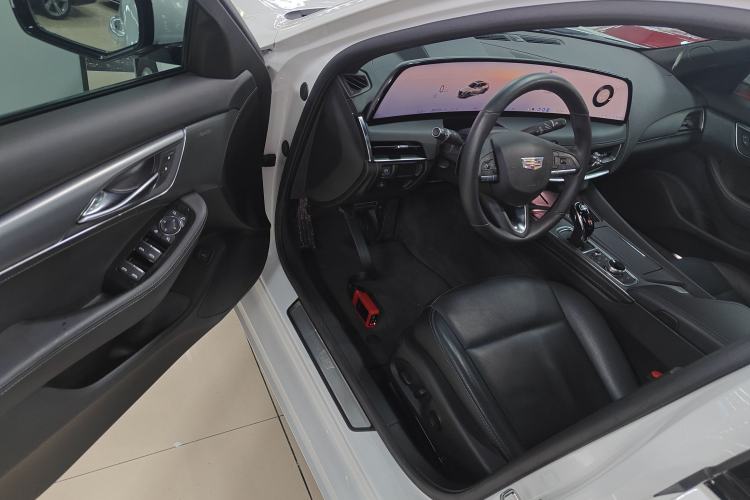 Used Cadillac CT5 2024 28T Luxury Pro Trim
