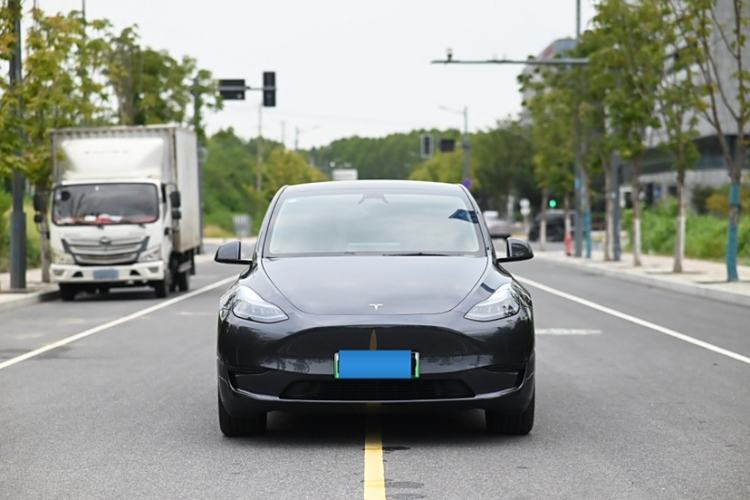 Used Tesla Model Y 2024 Rear-Wheel-Drive Version
