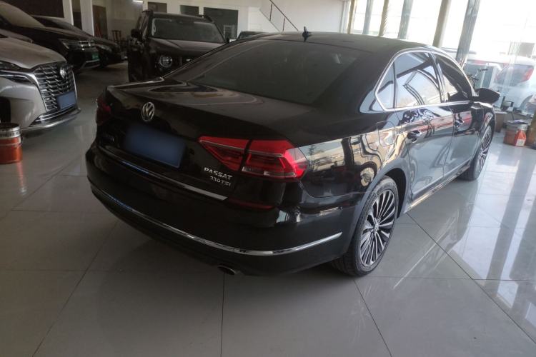 Used Volkswagen Passat 2016 330TSI DSG Prestige Edition

