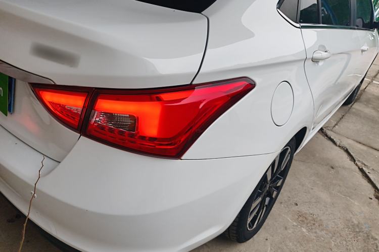 Used Chery Arrizo 5 2018 1.5L CVT Tribute to Youth Edition
