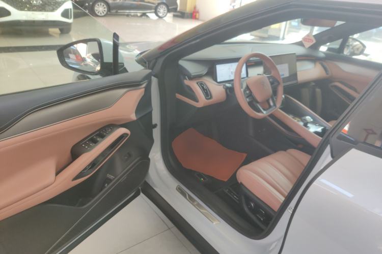 Used BYD Song L EV 2025 Intelligent Driving Version 662 km LiDAR Excellence Edition