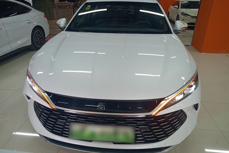 Used BYD Qin L 2025 DM-i Smart Drive 120KM Superior Model

