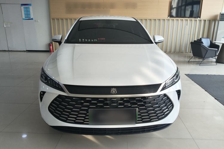 Used BYD Qin PLUS 2025 DM-i Smart Drive 55KM Leading Model
