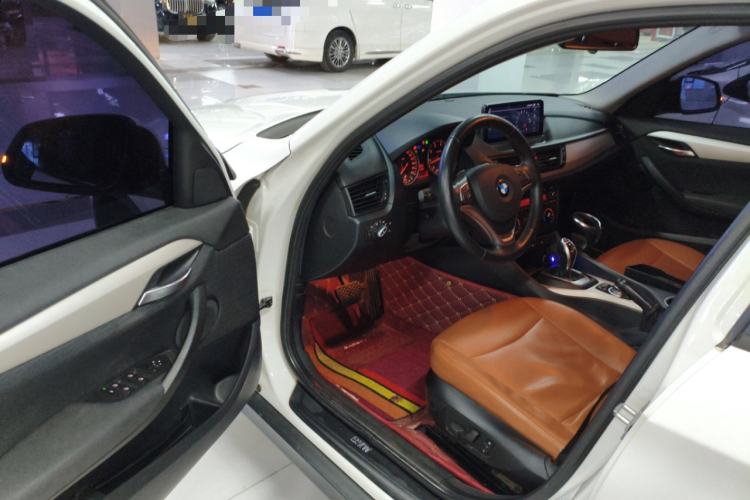 Used BMW X1 2014 sDrive18i Fashion Model
