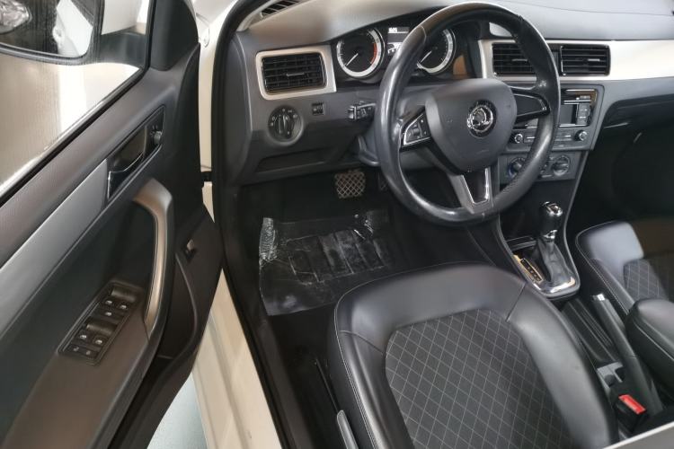 Used Skoda Rapid 2018 1.6L Automatic Comfort Edition