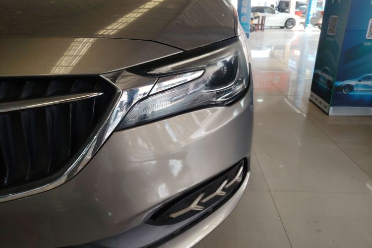 Used Buick GL6 2019 18T 6-Seater Connected Luxury Version China VI Standard
