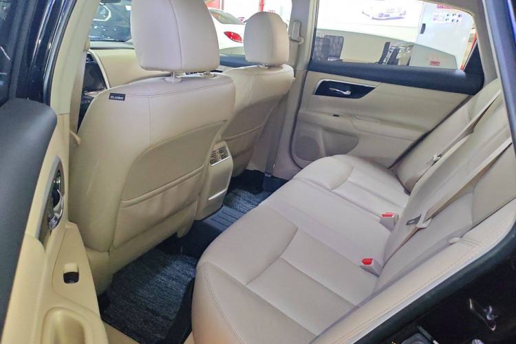 Used Nissan Teana 2016 2.0L XE Fashion Edition
