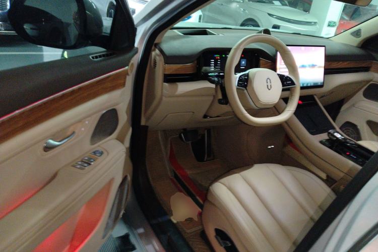 Used Hima AITO M7 2024 1.5T Intelligent Driving 4WD Max Edition 5 Seats
