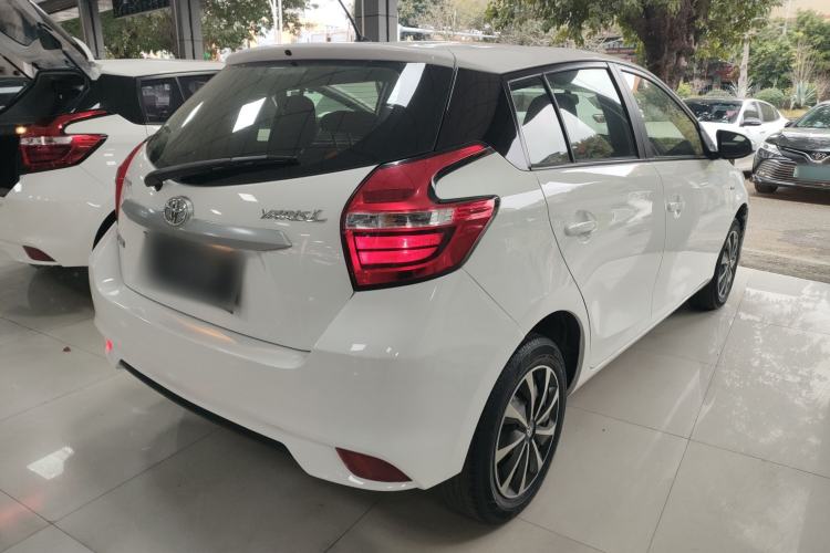 Used Toyota YARiS L 2016 Revised 1.5E CVT Charming Edition